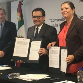 Se evaluará la opción de un TPP sin EU: Guajardo
