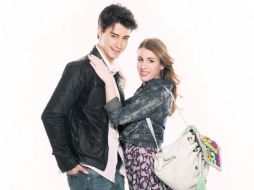 Manuel Masalva y Laura Esquivel. Los protagonistas de 'Love Divina'. ESPECIAL / CORTESÍA TELEVISA