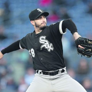 El 'Mariachi' frena a los Yankees