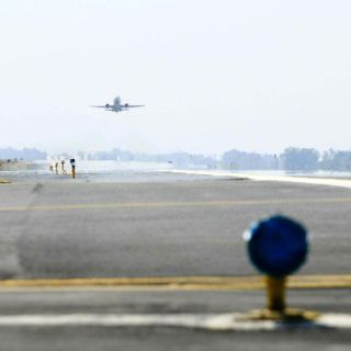 Buscan que negocios en el aeropuerto paguen impuestos