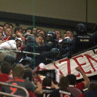 Bayern denuncia conducta de la policía en Madrid