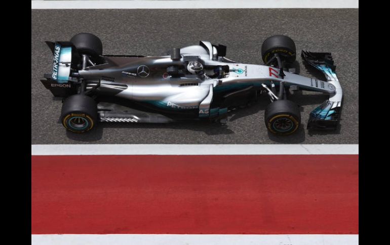 Valtteri, que el sábado logró en el GP su primera ''pole'' en F1, empleó el día en el trabajo aerodinámico. TWITTER / @ValtteriBottas