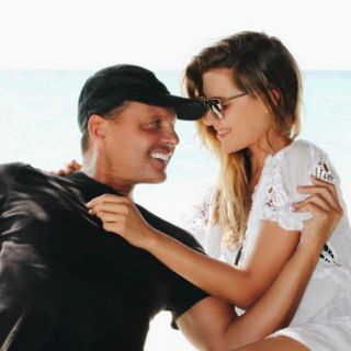 Michelle Salas publica foto junto a Luis Miguel