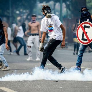 Venezuela saca del aire dos canales internacionales durante protestas