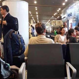 Publican foto de esposa de Duarte camino a Londres