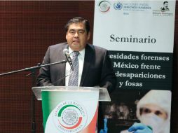 Las féminas entraron al Senado cuando Miguel Barbosa dirigía un mensaje inaugural. TWITTER / @senadomexicano