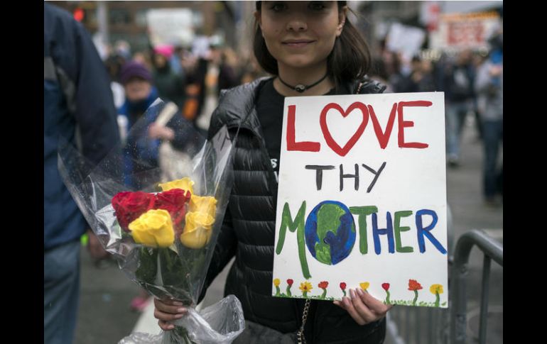 En el marco del Día de la Tierra y la Marcha por la Ciencia se han organizado diversas manifestaciones en 500 ciudades del mundo. ESPECIAL / XINHUA