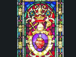 Sólo cuando Jesús ocupa el centro de la comunidad, se convierte en fuente de vida, de alegría y de paz para los creyentes.  /