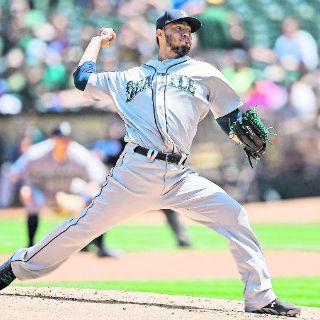Primer triunfo para Yovani Gallardo