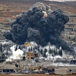 Al Qaeda pide prepararse para larga guerra en Siria