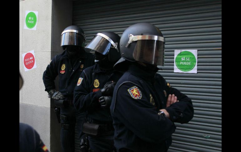 En la operación, dirigida por un juez de la Audiencia Nacional, participaron los 'Mossos d'Esquadra' junto con la policía belga. AP /