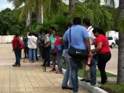 Reporteros del estado también denunciaron que personal de seguridad los retiró por medio de la fuerza del lugar. SUN / ARCHIVO