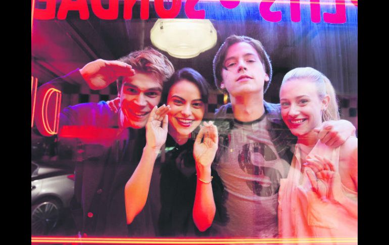 Con un tono maduro e inspirado en las series juveniles actuales, 'Riverdale' es la reinvención más reciente que tiene el pelirrojo. ESPECIAL /