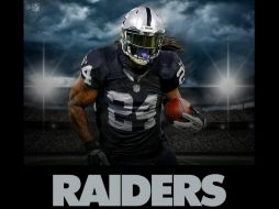 Para la temporada 2017, el equipo le pagará tres millones de dólares y si supera las mil yardas al final del año, dos MDD más. TWITTER / @NFL