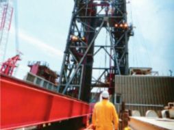 Pemex tiene 15 campos para hacer perforaciones exploratorias sólo en aguas ultraprofundas del Golfo de México. ESPECIAL /
