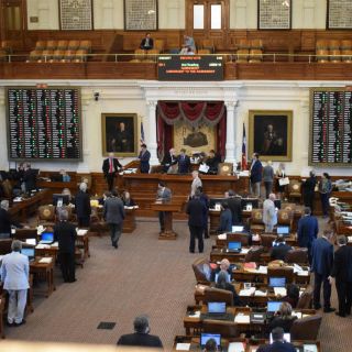 Texas aprueba veto a ciudades santuario