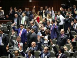 Derogaron la obligación de los radiofusores de diferenciar con claridad la información noticiosa de la opinión de quien la presenta. SUN / ARCHIVO