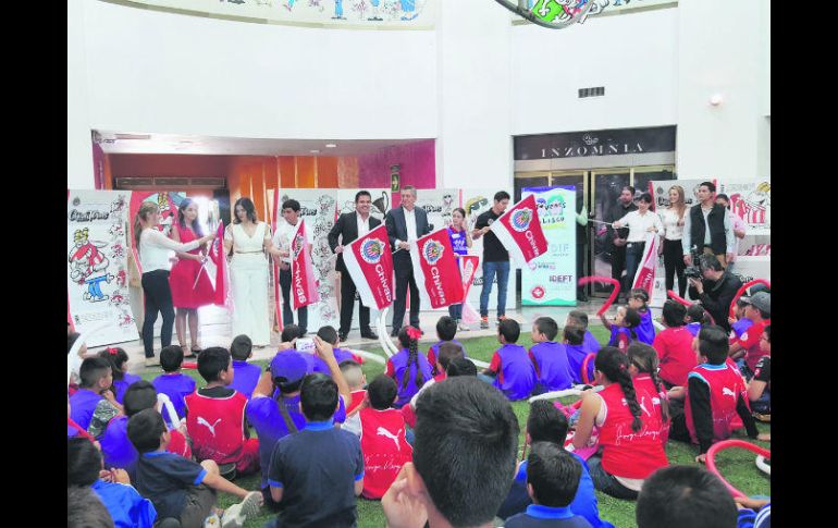 La Expo Chivas estará abierta hasta el próximo 30 de junio. Jorge Vergara y el Gobernador encabezaron la inauguración. EL INFORMADOR / M. Castillo