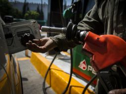 La baja se debe a los menores ingresos por el IEPS a gasolinas y del impuesto sobre la renta. NTX / ARCHIVO