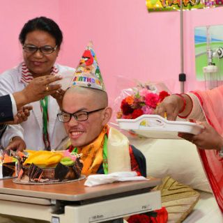 Rescatan a montañero tras 47 días desaparecido en el Himalaya