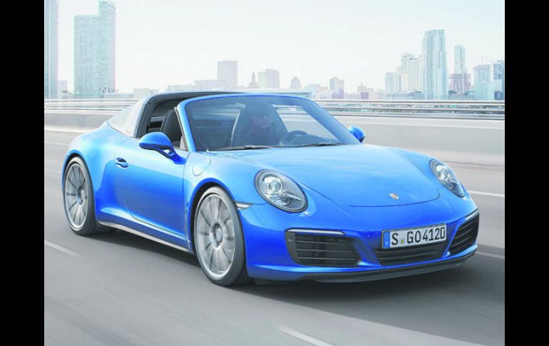 Porsche no se cansa de ofrecer deportividad en sus vehículos. ESPECIAL / Porsche