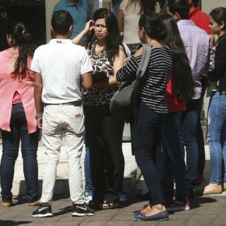 Consulado pide a solicitantes no dejarse engañar por 'coyotes'