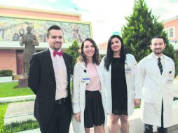 Especialistas. De izquierda a derecha; los médicos José Miguel Alvarado, Miriam Aceves, Fabiola Sánchez y Luis Shigeo Cárdenas. EL INFORMADOR / A. Camacho