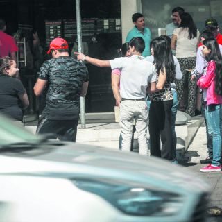 'Coyotes' cobran fotos y trámites innecesarios para sacar la visa