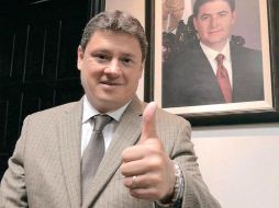 Bailey Elizondo fingió un problema de salud y fue llevado a una clínica, de dónde escapó. FACEBOOK / Eduardo Bailey Elizondo