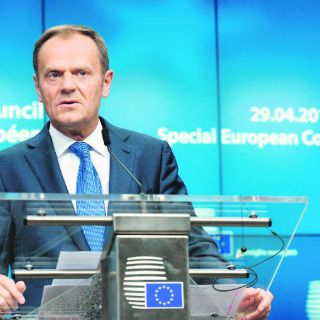 La UE acuerda posición para negociar la salida británica