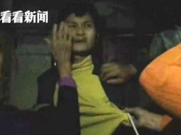 Recientemente circuló en internet un video que mostraba al hombre gritando a través de una ventana con rejas. ESPECIAL /