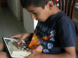 De la población de seis a 17 años en México, seis de cada 10 utilizan equipos tecnológicos. EL INFORMADOR / ARCHIVO