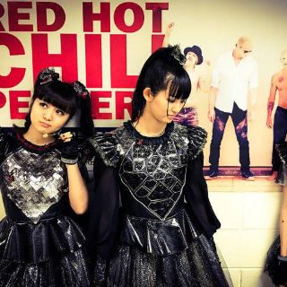 Red Hot Chili Peppers y Babymetal comparten escenario
