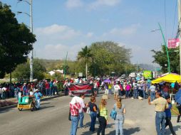 La SSP mantuvo un operativo de vigilancia en carreteras, vías férreas y casetas de peaje ante la presencia de los inconformes. SUN / ARCHIVO