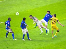 Pináculo. La anotación de Moisés Muñoz en la Final del CL2013 es quizá una de las 'cruzazuleadas' más recordadas. MEXSPORT / ARCHIVO