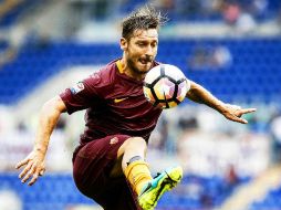 El histórico capitán de la Roma no ha anunciado oficialmente que cuelga los botines. EFE / A. Carconi
