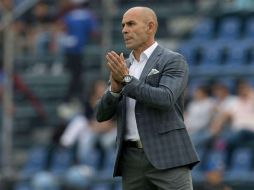 La directiva celeste destaca el estilo que el entrenador ha impuesto en Cruz Azul. MEXSPORT / ARCHIVO