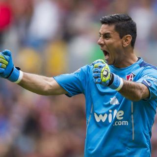 Óscar Ustari reaparecerá ante Jaguares