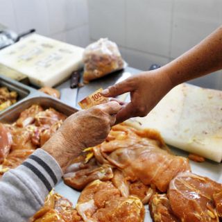 Han sacrificado 15 mil aves por brote de gripe aviar