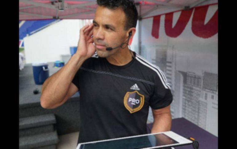 El auxiliar de video podrá interferir en caso de goles dudosos, faltas, penaltis expulsiones y para ayudar a identificar jugadores. TWITTER / @TheIFAB