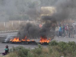 Alrededor de la 13:30 horas de la tarde se reportó el bloqueo de la autopista Puebla-Orizaba, a la altura del kilómetro 185. SUN /