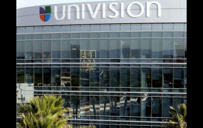 Televisa invirtió en acciones de Univisión. AP / ARCHIVO