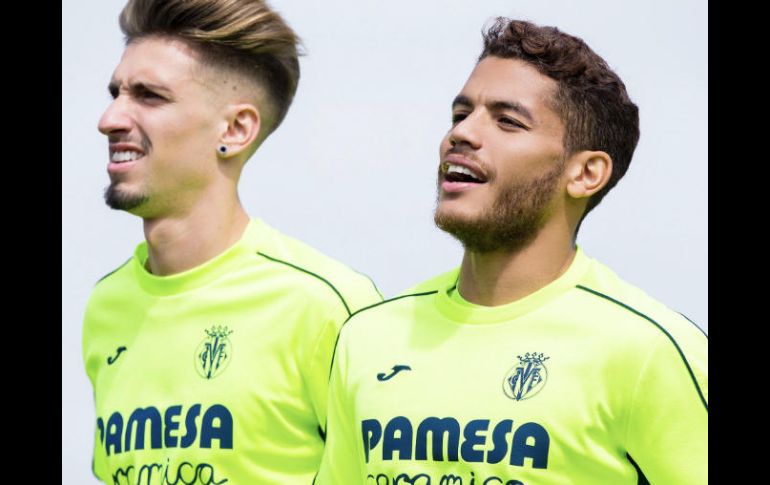 Jonathan dos Santos está convocado por el técnico Fran Escribá y podría ser titular en el Camp Nou. TWITTER / @jona2santos