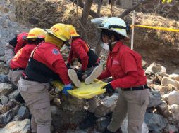 En Poncitlán Poncitlán se evacuaron a 999 personas por el deslizamiento rotacional del cerro de la Cuesta. ESPECIAL / Protección Civil Jalisco