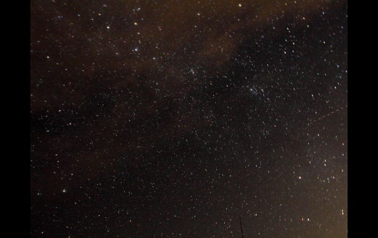 El fenómeno se debe a que el cometa Halley deja a su paso partículas que al ingresar en la atmósfera terrestre se incendian. NTX / ARCHIVO
