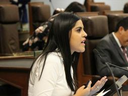 Santivañez (foto) acusa a Bañuelos de cometer 'graves faltas' al incumplir el compromiso de 'informar y tomar decisiones unilaterales'. FACEBOOK / Isadora Santivañez