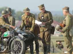 El ministerio de Defensa alemán prohíbe objetos de las armadas nazis. AP / ARCHIVO
