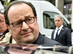 '¡Bravo!', le dijo Hollande a Macron durante la conversación que duró cinco minutos. AFP / G. Gobet