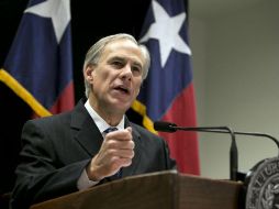 ‘Texas ha prohibido ahora las ciudades santuario en el Estado de la Estrella Solitaria’, señaló Abbott. AP / ARCHIVO