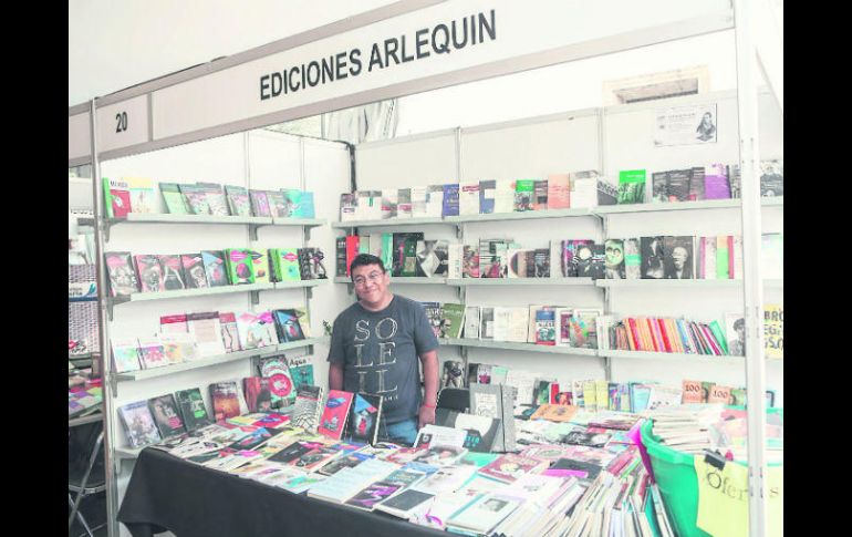 Al frente. La apuesta de la Feria es promover la lectura. Aquí, el editor Felipe Ponce. EL INFORMADOR / G. Gallo
